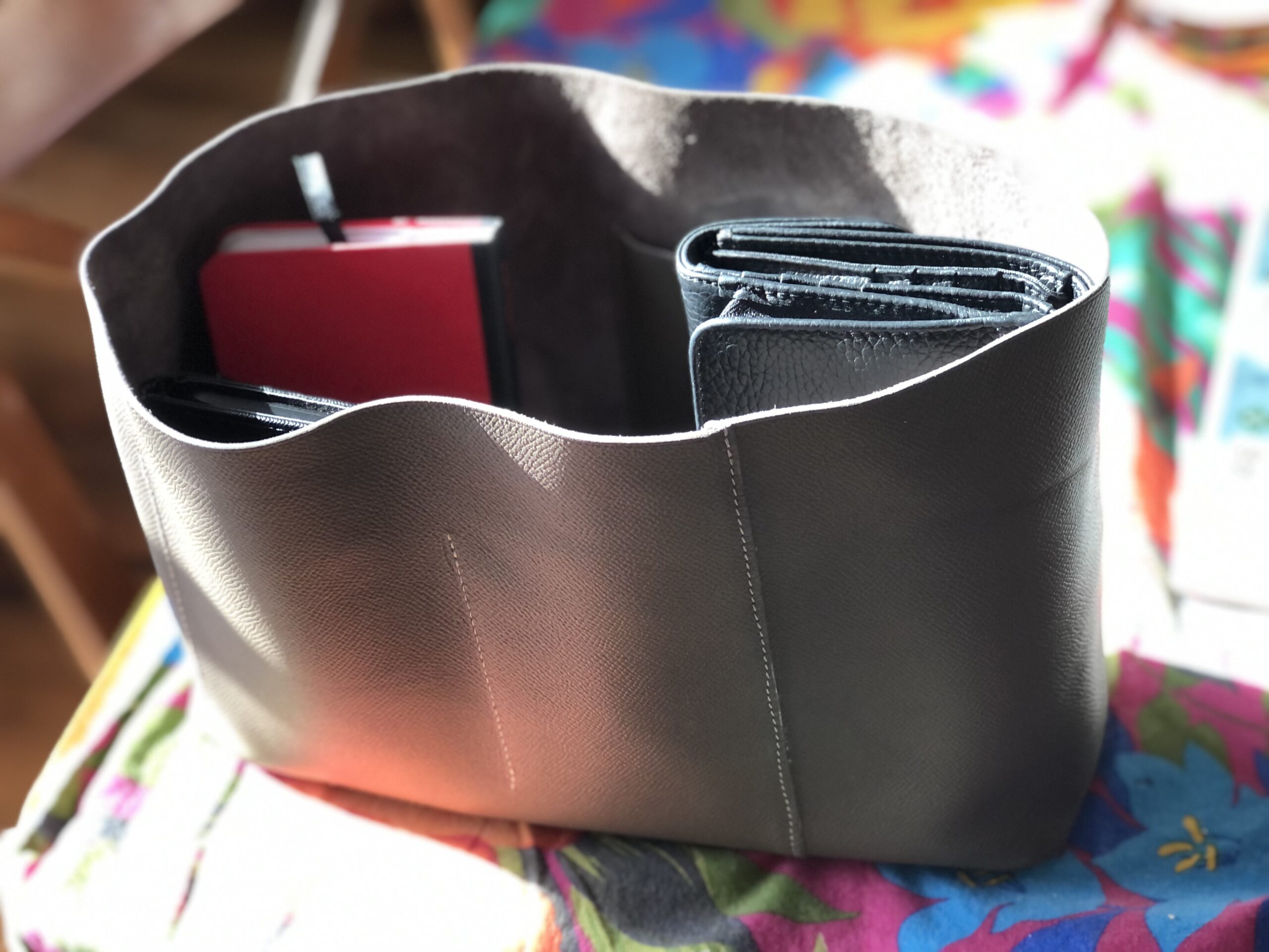organisateur-de-sac-fait-par-fred-maroquinerie-sur-mesure